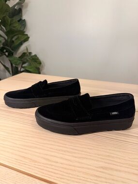 Vans Skate Style 53 Black Velvet Loafer Slip On Womens 9 Mens 7.5